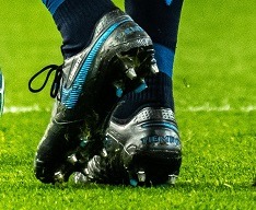 mixed studs on soccer cleats